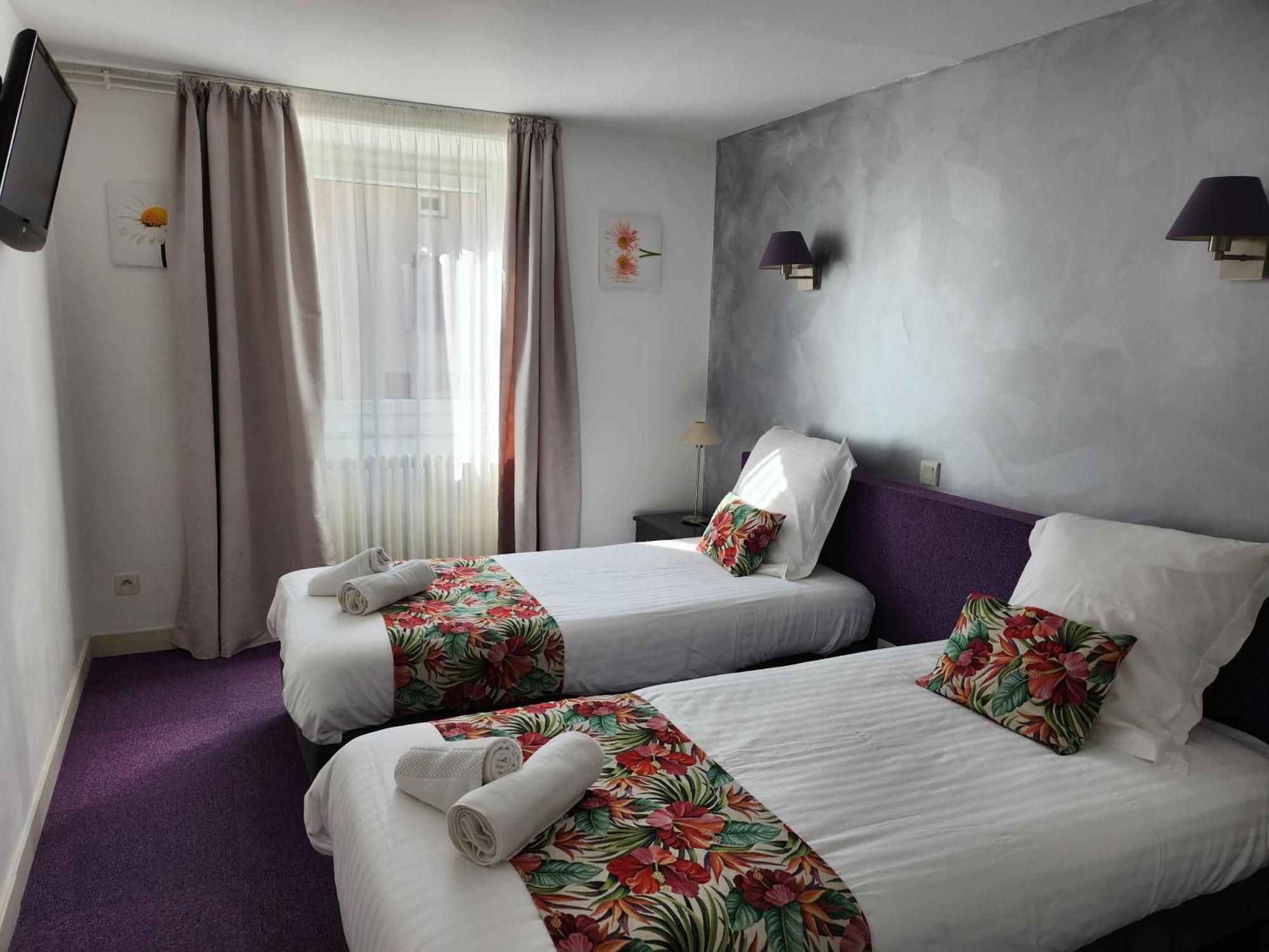 Hotel Des Negociants Lamastre Eksteriør billede