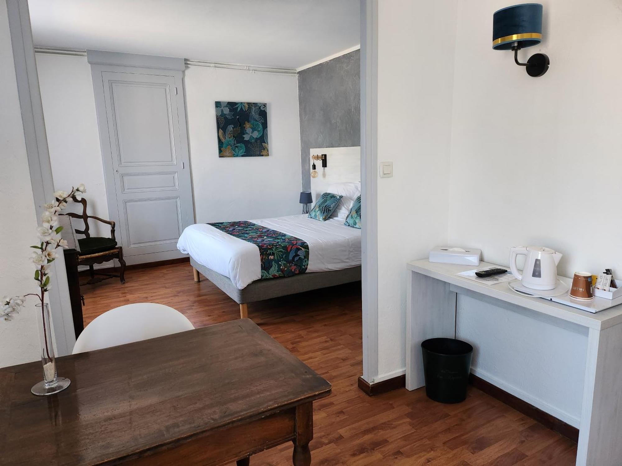 Hotel Des Negociants Lamastre Eksteriør billede