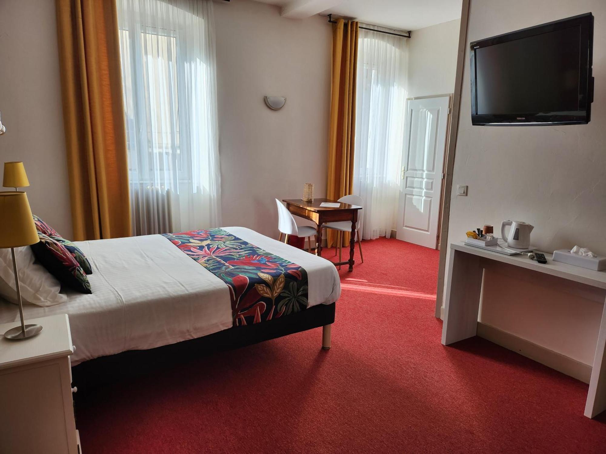 Hotel Des Negociants Lamastre Eksteriør billede