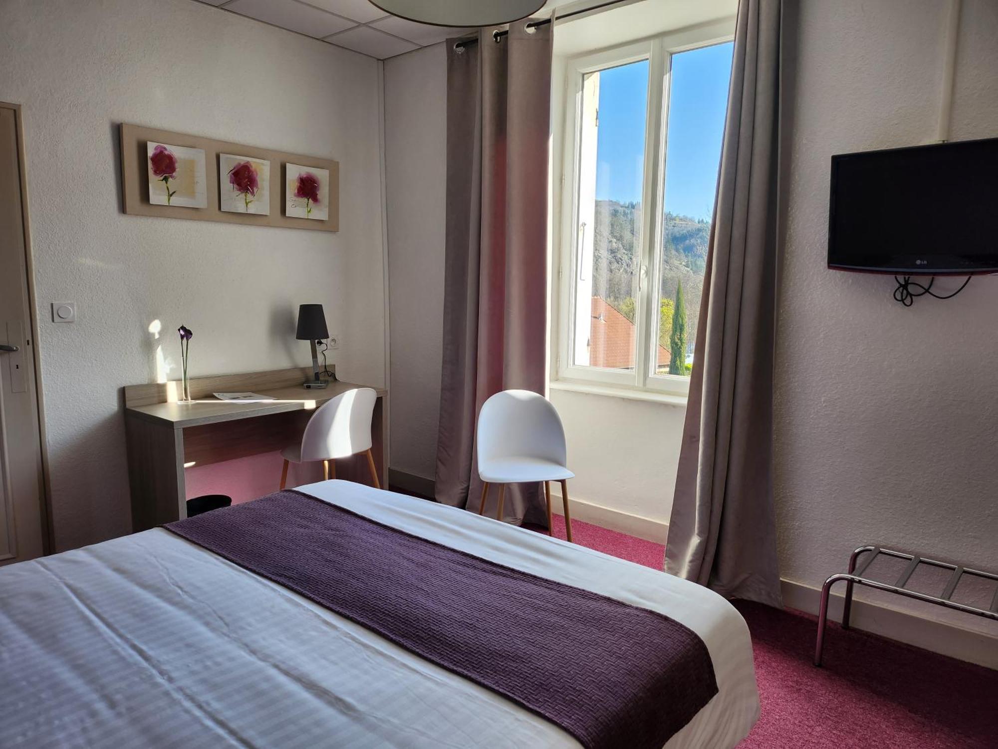 Hotel Des Negociants Lamastre Eksteriør billede
