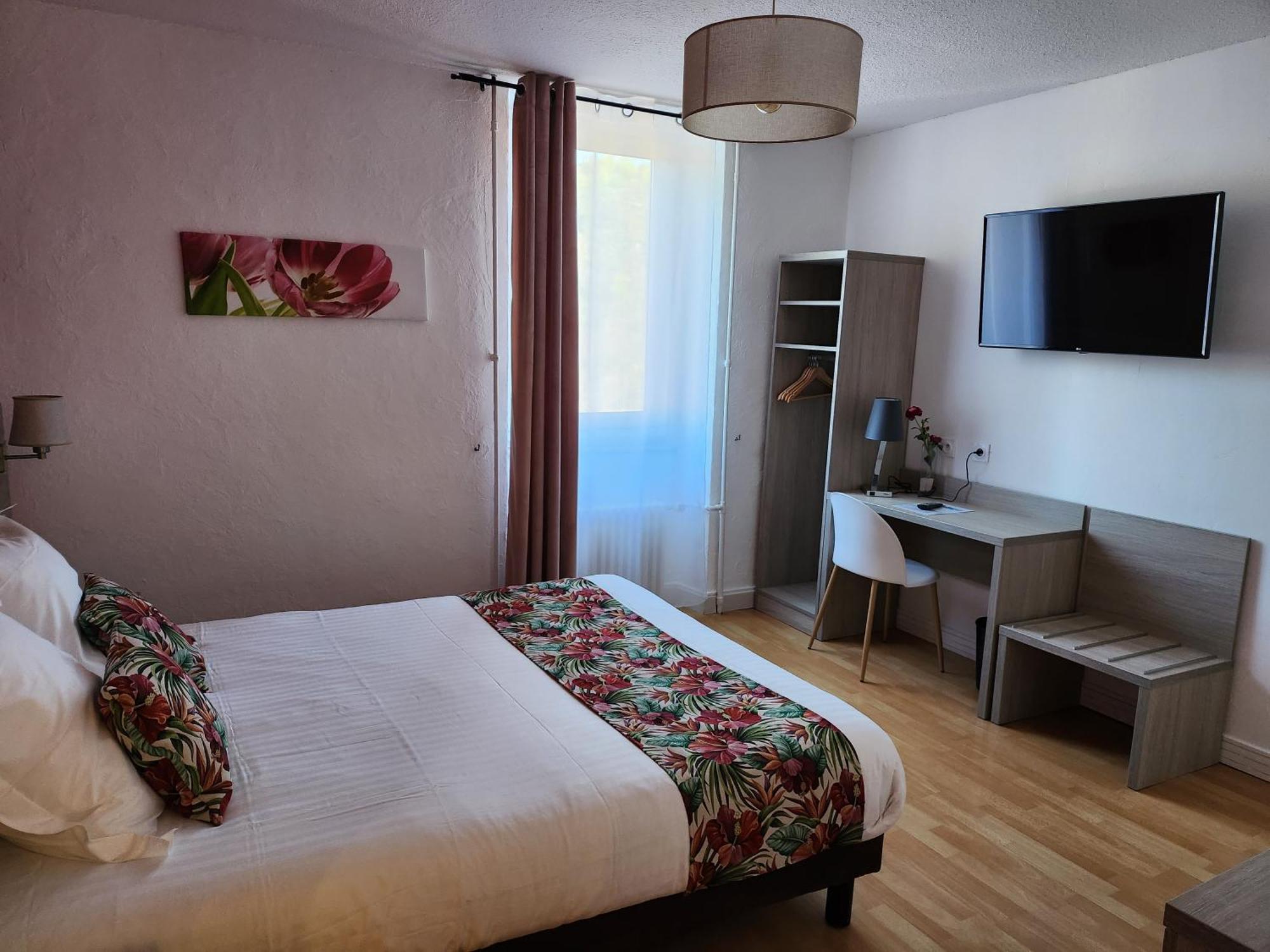 Hotel Des Negociants Lamastre Eksteriør billede